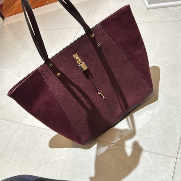 Aldo handbag for ladies ๐๐จ๐ฆ VELOURS on the sides!! - Picture 3 of 5
